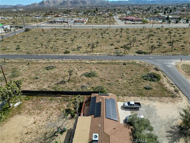 58236 Diadem Dr., Yucca Valley, CA 92284