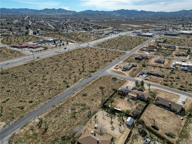 58236 Diadem Dr., Yucca Valley, CA 92284