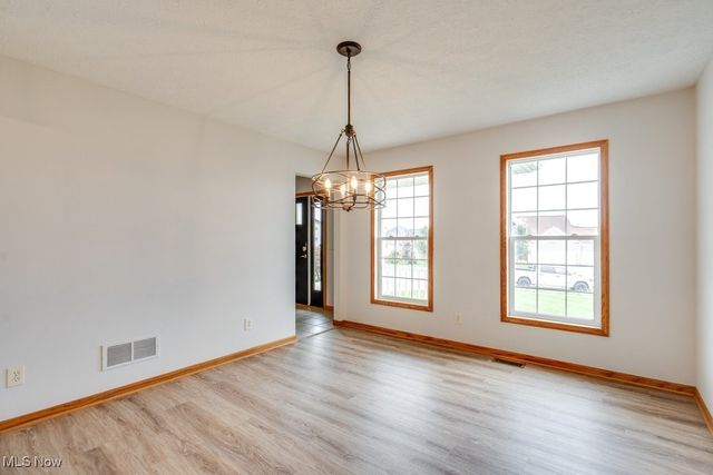 2667 Ashwell Avenue, Massillon, OH 44646