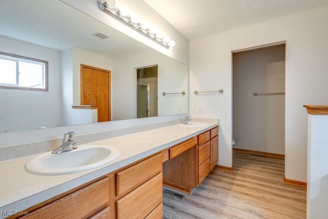 2667 Ashwell Avenue, Massillon, OH 44646