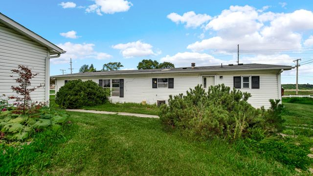 8176 W Pahs Road, Michigan City, IN 46360