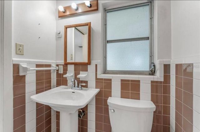 58 ARNONI DRIVE, Dunedin, FL 34698