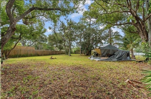 58 ARNONI DRIVE, Dunedin, FL 34698