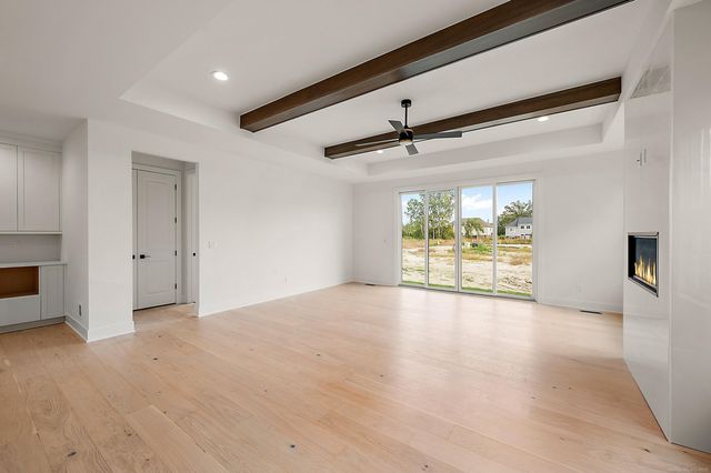 5956 Willow Grove Drive, Troy, MI 48085