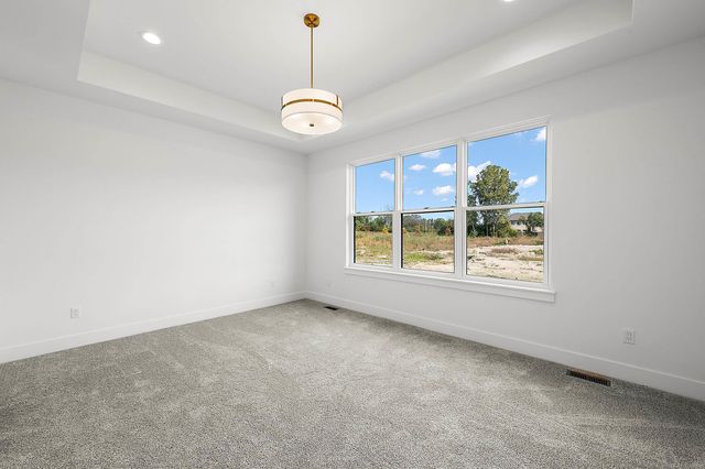 5956 Willow Grove Drive, Troy, MI 48085