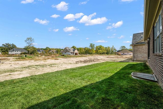 5956 Willow Grove Drive, Troy, MI 48085