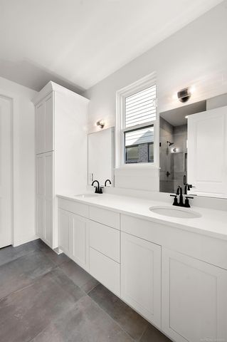 5956 Willow Grove Drive, Troy, MI 48085