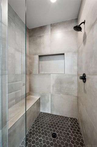 5956 Willow Grove Drive, Troy, MI 48085