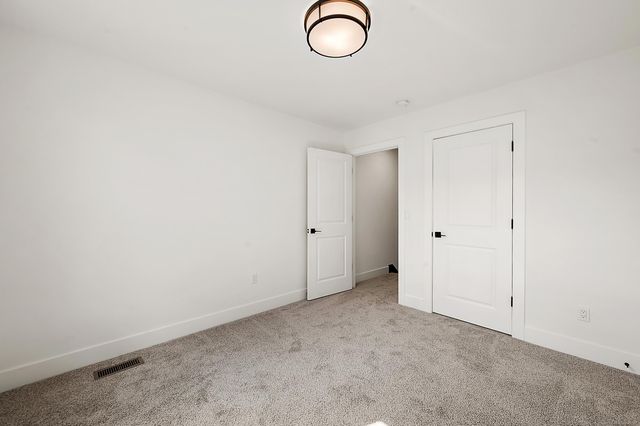 5956 Willow Grove Drive, Troy, MI 48085