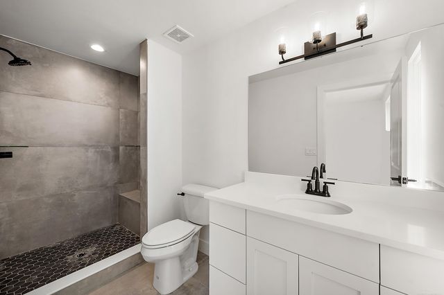 5956 Willow Grove Drive, Troy, MI 48085