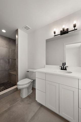 5956 Willow Grove Drive, Troy, MI 48085