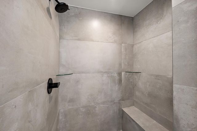 5956 Willow Grove Drive, Troy, MI 48085