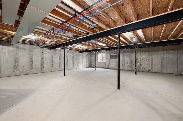 5956 Willow Grove Drive, Troy, MI 48085