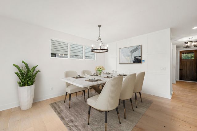 5956 Willow Grove Drive, Troy, MI 48085