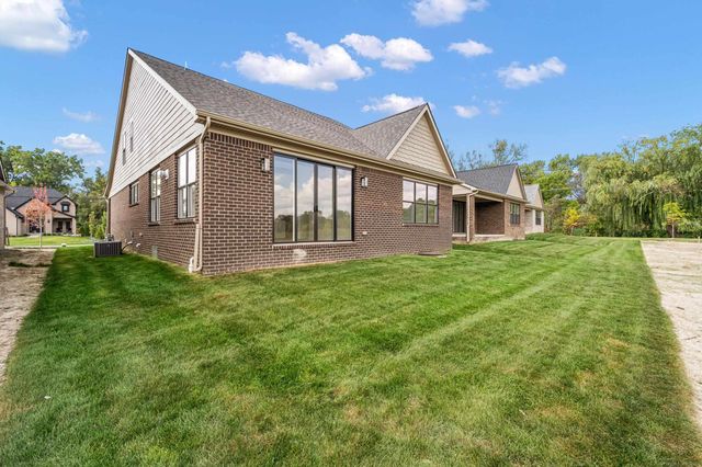 5956 Willow Grove Drive, Troy, MI 48085