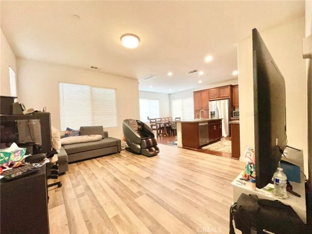 15714 Moonflower Ave, Chino, CA 91708