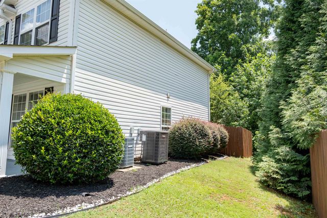 292 Waxberry Court, Boiling Springs, SC 29316
