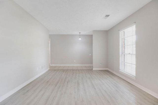 2053 Wellborn Road, Lithonia, GA 30058