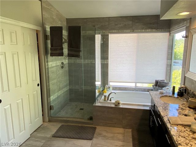 2800 Huber Heights Drive, Las Vegas, NV 89128