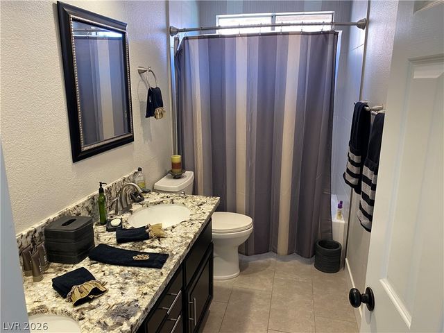 2800 Huber Heights Drive, Las Vegas, NV 89128