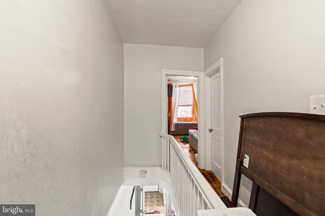 100 W LURAY ST, Philadelphia, PA 19140