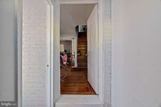 100 W LURAY ST, Philadelphia, PA 19140