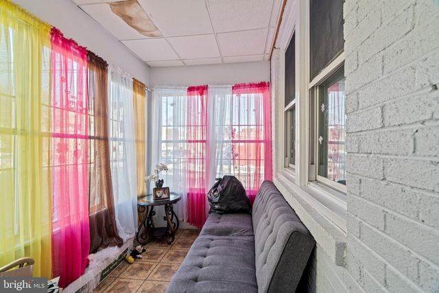 100 W LURAY ST, Philadelphia, PA 19140