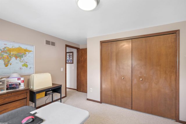 34321 Jefferson Street, Harrison Twp, MI 48045