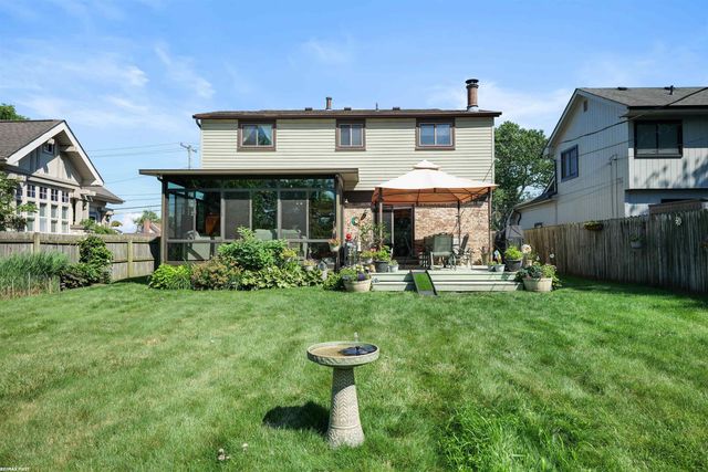 34321 Jefferson Street, Harrison Twp, MI 48045