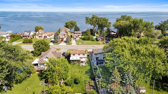 34321 Jefferson Street, Harrison Twp, MI 48045