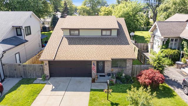 34321 Jefferson Street, Harrison Twp, MI 48045