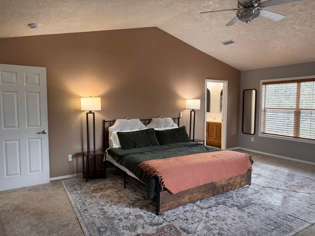 13076 Cedar Trail, Klamath Falls, OR 97603