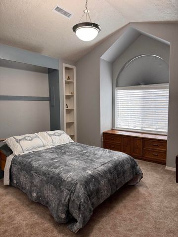 13076 Cedar Trail, Klamath Falls, OR 97603