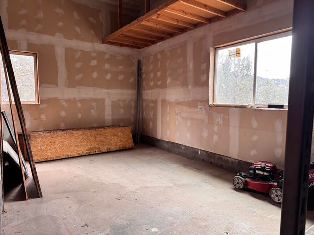 13076 Cedar Trail, Klamath Falls, OR 97603