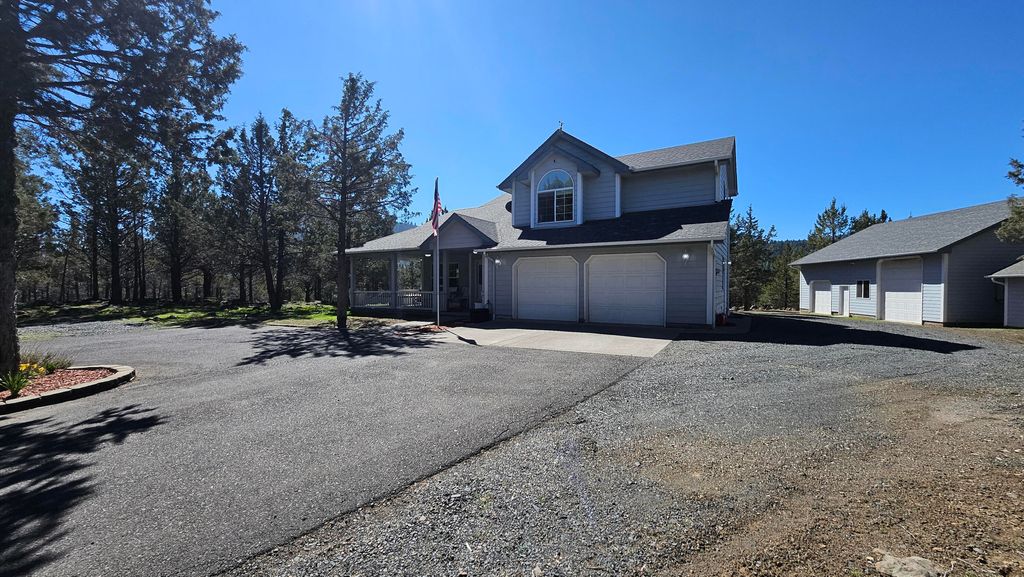 13076 Cedar Trail, Klamath Falls, OR 97603