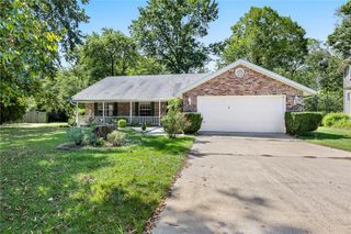 179 W Birchfield Lane, Farmington, AR 72730