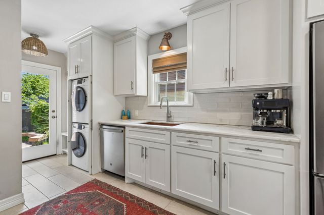 6038 Anita Street, Dallas, TX 75206