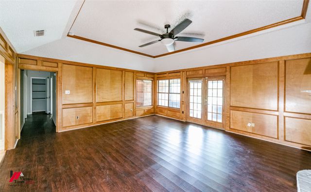 7923 Masters Drive, Shreveport, LA 71129