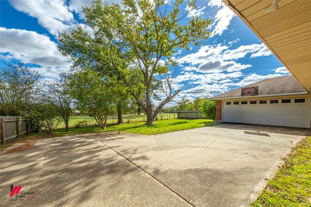 7923 Masters Drive, Shreveport, LA 71129