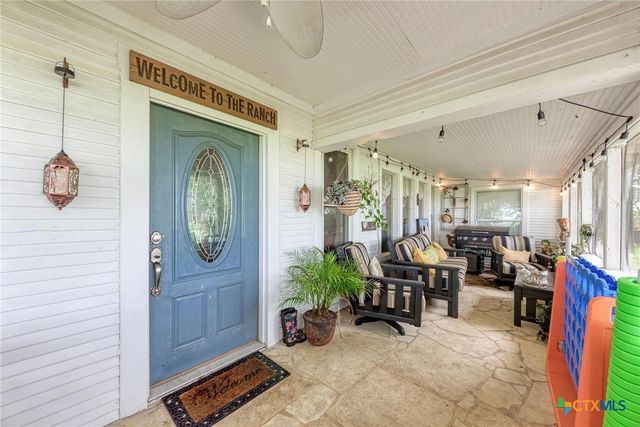 7800 County Road 210, Bertram, TX 78605