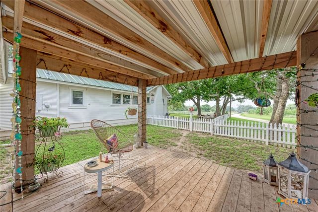 7800 County Road 210, Bertram, TX 78605