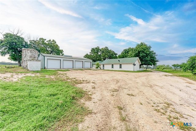 7800 County Road 210, Bertram, TX 78605