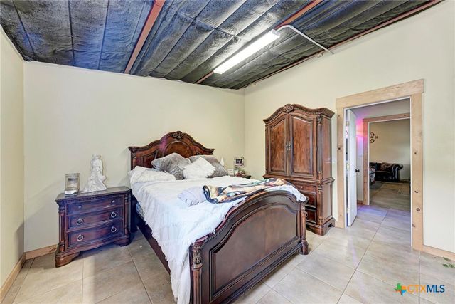 7800 County Road 210, Bertram, TX 78605