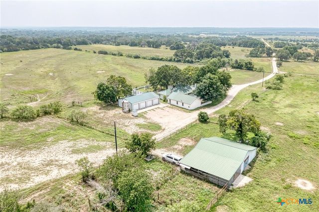 7800 County Road 210, Bertram, TX 78605