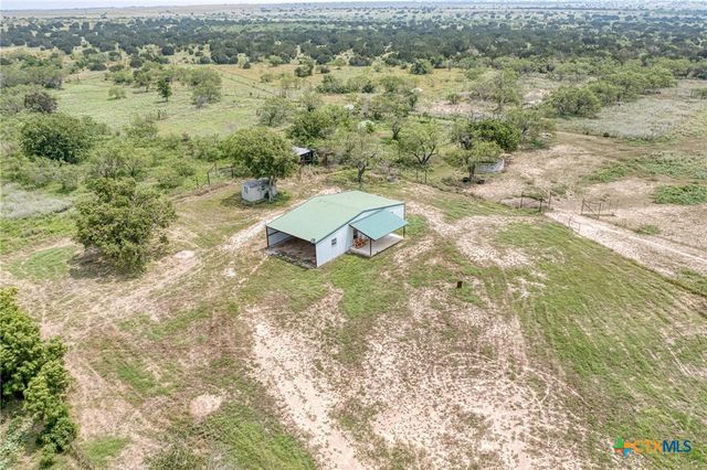 7800 County Road 210, Bertram, TX 78605
