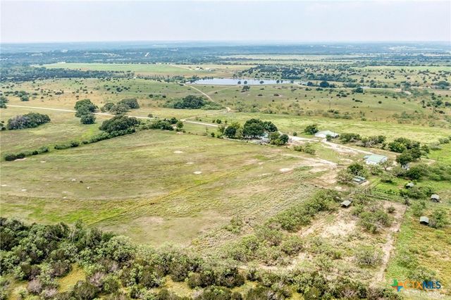 7800 County Road 210, Bertram, TX 78605