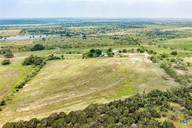 7800 County Road 210, Bertram, TX 78605