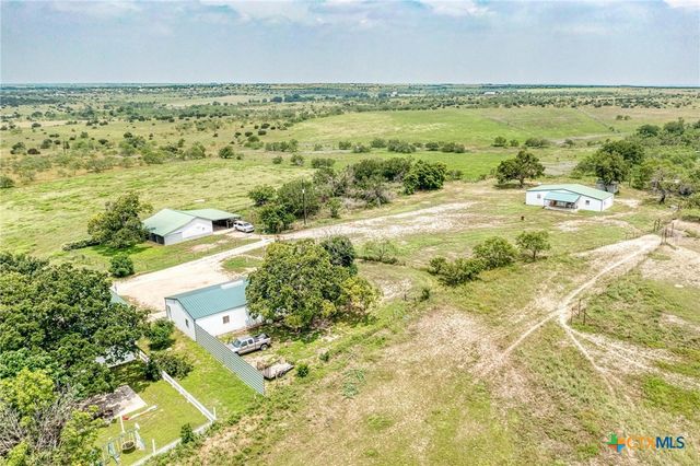 7800 County Road 210, Bertram, TX 78605