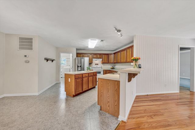 3516 Pinnacle Ridge RD NE, Roanoke, VA 24012