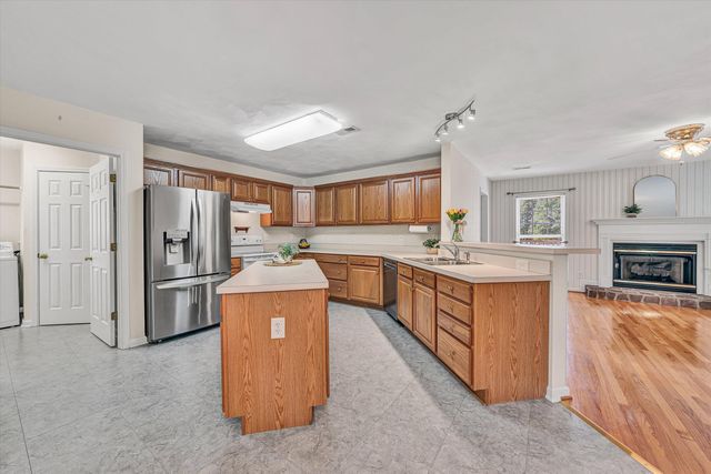 3516 Pinnacle Ridge RD NE, Roanoke, VA 24012